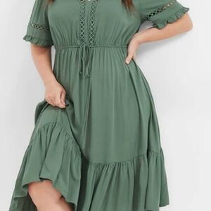 BloomChic High Low Green Dress